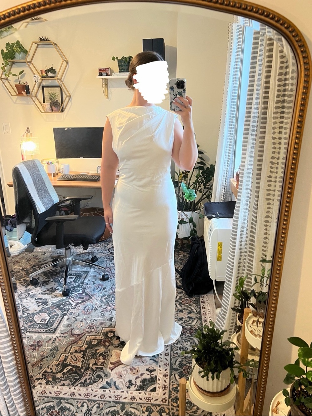 Significant Other Lana Cowl-Neck Satin Gown size 6 new without tags